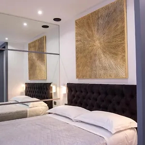  Apartment T-house